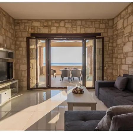 La Perla Deluxe Villa Khartáta